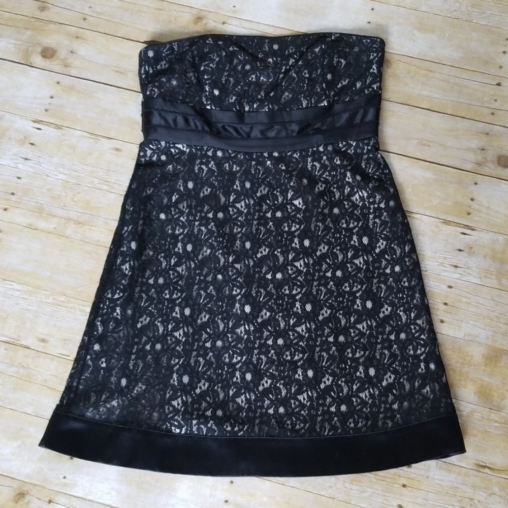 Black lace dress